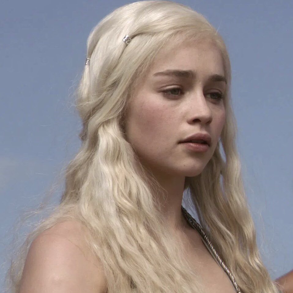 thinkdaenerys's tweet image. things i love:
      
     dany             dany
dany       dany        dany
dany                         dany 
 dany                       dany 
   dany                  dany
      dany          dany 
                 dany