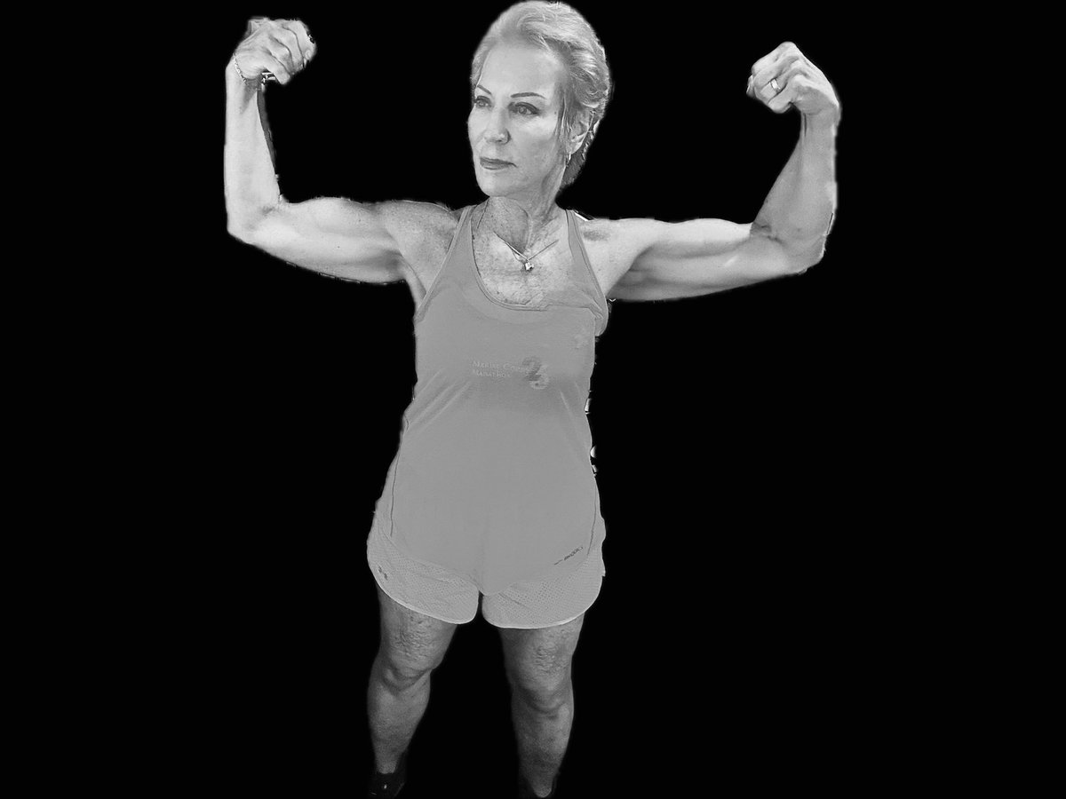 Best Christmas gift 🏋️‍♀️ 

Sweatshirt with:

And She Lifted

Heavily Every After 💪 💯 

<a href="/The100Club100/">💯CLUB💯</a> #SundayMotivation #sundayvibes #SundayMorning #FitnessMotivation #FitnessJourney #Strong #strength #fit #Health 

Lovin’ itLiftin’ it