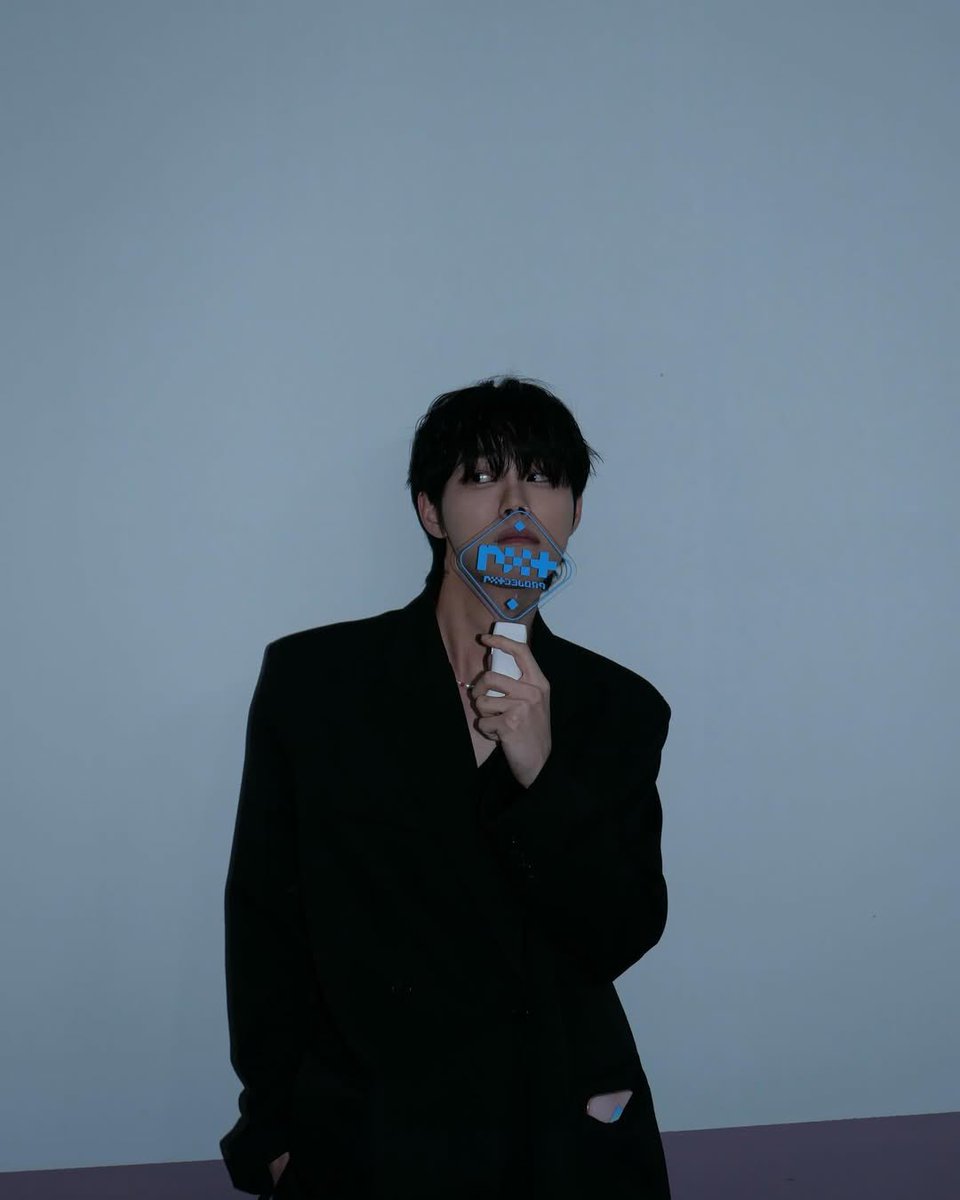 LJHGLOBAL's tweet photo. [📸] INSTAGRAM POST

End

#이지훈 #LEEJIHOON https://t.co/gHwjEY0Jv6