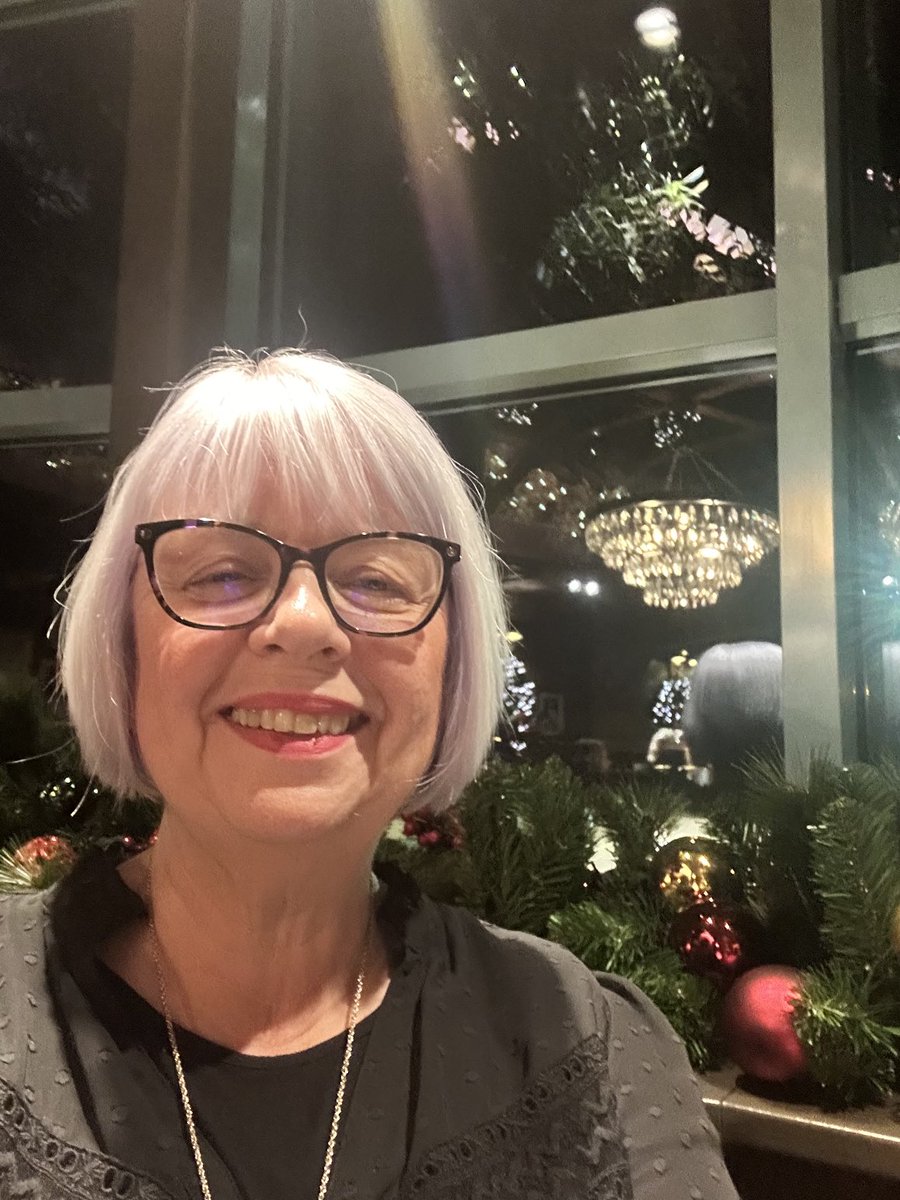 Sharon White 💙OBE SCPHN SN RCM RN tweet media