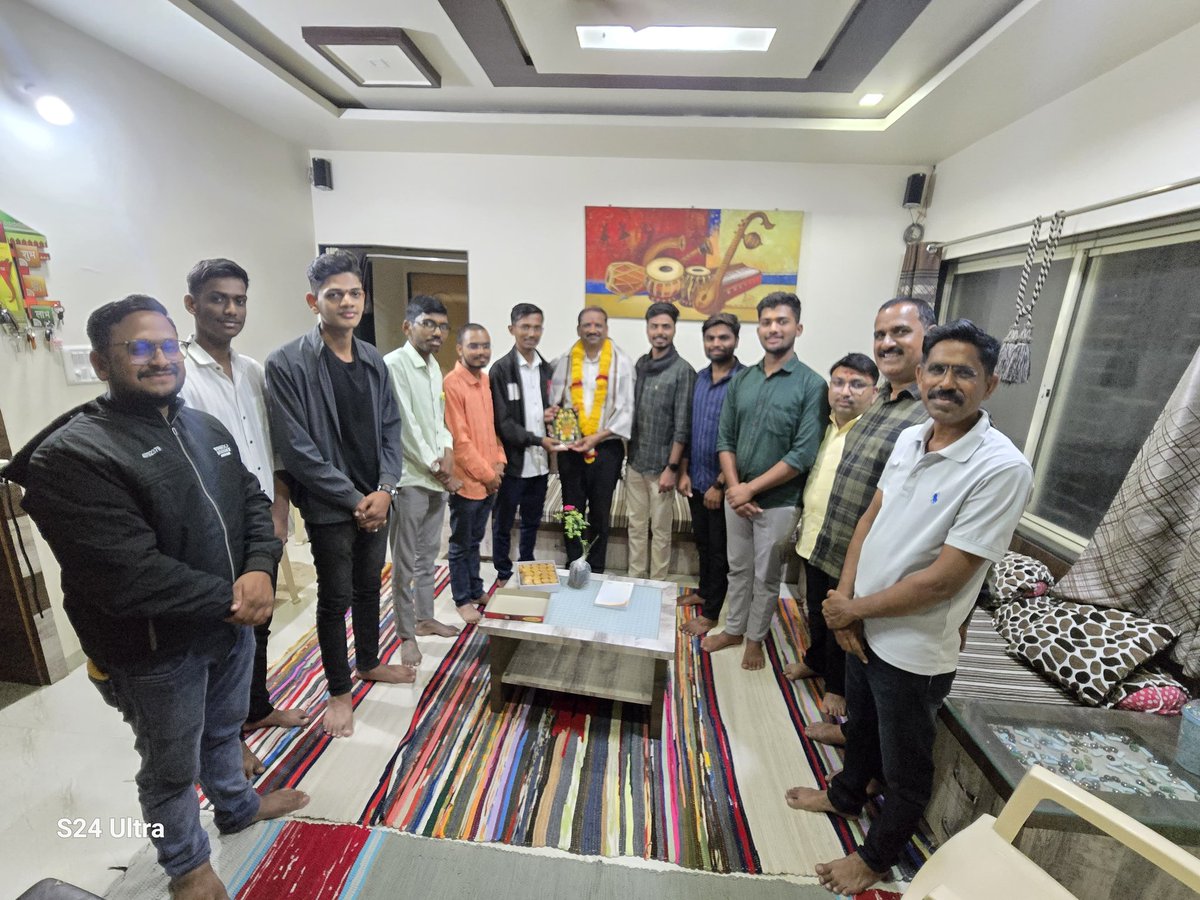 AbvpBeed's tweet photo. अखिल भारतीय विद्यार्थी परिषद देवगिरी प्रदेश अध्यक्ष म्हणून प्रा.डॉ.सचिन कंदले यांची वर्ष २०२४-२५साठी पुनर्निर्वाचन झाल्याबद्दल अभिनंदन व शुभेच्छा देण्यात आल्या,यावेळी बीड जिल्हाप्रमुख प्रा.डॉ.अरुण दैतकार पाटील,बीड शहरअध्यक्ष प्रा.डॉ. जगन्नाथ चव्हाण, https://t.co/W9wkE12Tl5