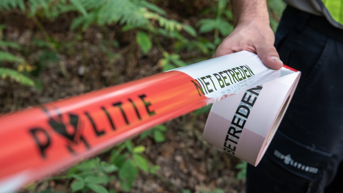 POL_Limburg's tweet image. Het slachtoffer van het steekincident dat donderdagavond in #Heerlen plaatsvond, is overleden. Het slachtoffer is een 30-jarige man uit Heerlen. Meer informatie lees je hier: politie.nl/nieuws/2024/de…