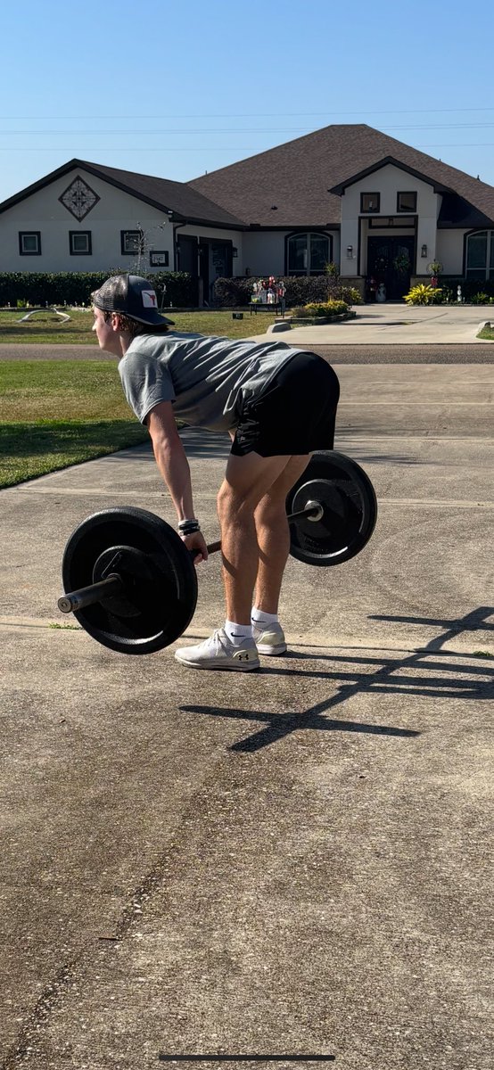 BrodieDale (@brodie_dale10) on Twitter photo Staying active everyday over the break so I am ready to go for Off-Season when we get back to <a href="/KLEINOAKFB/">Klein Oak High School Football</a>
#OakEm #FATE #thecOde Staying active everyday over the break so I am ready to go for Off-Season when we get back to <a href="/KLEINOAKFB/">Klein Oak High School Football</a>
#OakEm #FATE #thecOde