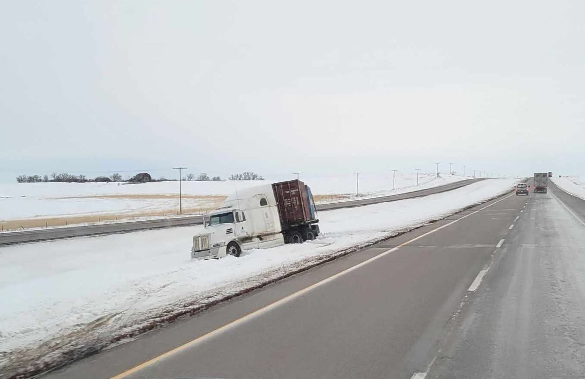 SkilledCanada's tweet photo. (#862/12/2024)
SASKATCHEWAN (S)
""Just west of Herbert sk on hwy 1""

#mackstc #deckstc #skstc https://t.co/mBHwUMEQ2K