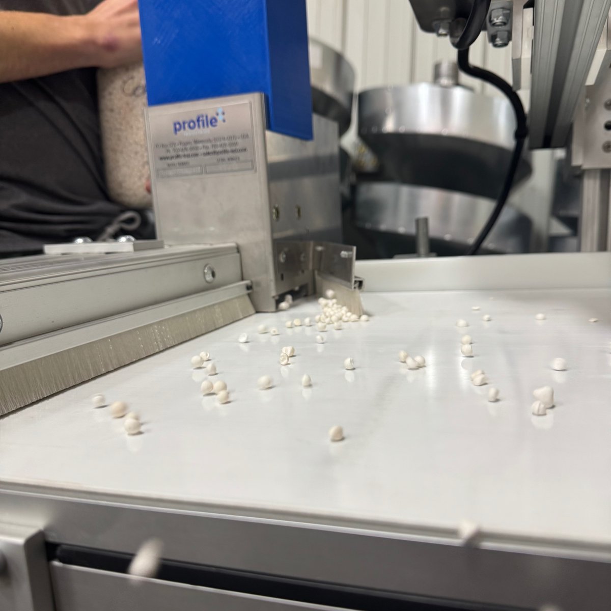 Sorting tech is zooming ahead, and we’re right there leading the pack! Our sorters are built to handle all sorts of jobs—big, small, tough, and tricky. Keeping up isn’t enough; we’re setting the pace.