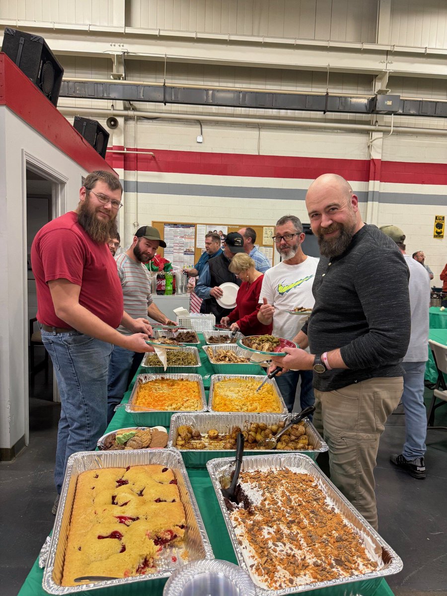 TeamPPI's tweet photo. Happy Holidays from the PPI team! Last week we had our annual holiday party. Shoutout to Rhonda Haudenshield for the awesome food, and to Kristin and Marta for planning and organizing. https://t.co/wep3xwpx3A
