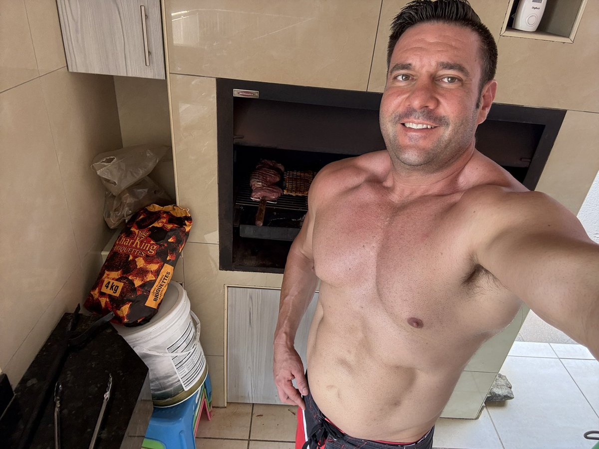 Lekker lui Vrydag middag braai 🇿🇦