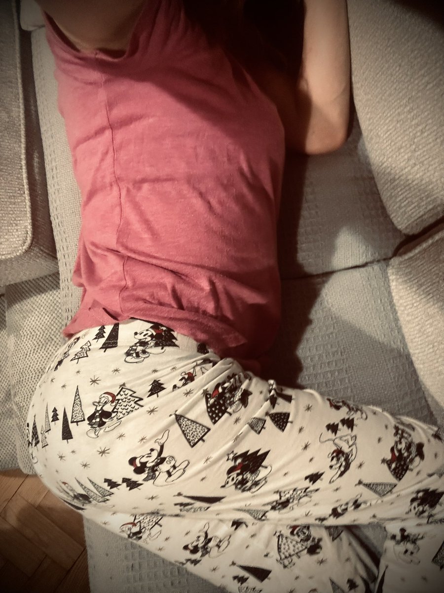 Toilet doll tweet media