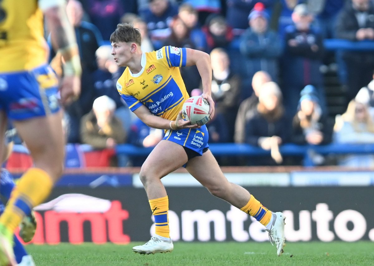 How it started vs. how it's going 💙💛