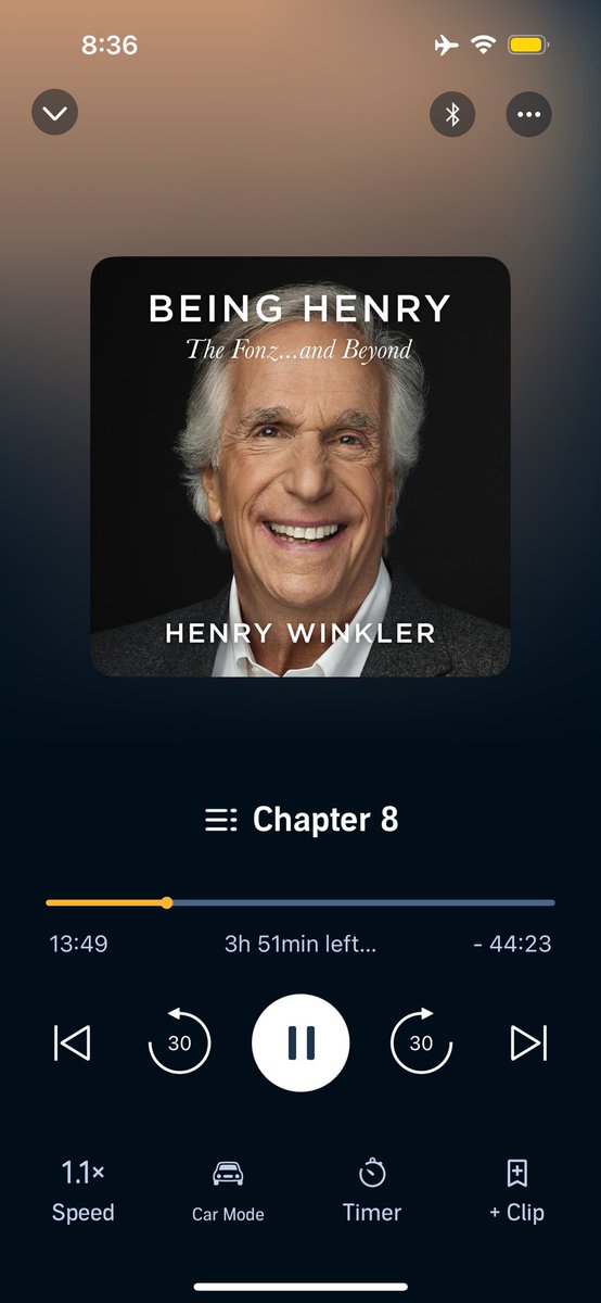 Jennifer_Lester's tweet photo. A perfect final day in Huatulco… Sunshine, relaxation and one of the best audio books to listen to #BeingHenry. @hwinkler4real 

I heard him speak years ago at the Silver Spoon dinner in Saskatoon. The audiobook is so wonderful, charming, genuine ❤️ just like he was in person! https://t.co/UD1nqUuk2C