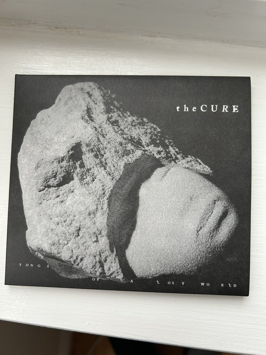 Gradman (@_stevengrady) on Twitter photo Got this from Santa - absolutely magnificent, I am now a fan (just 46 years too late!!) <a href="/thecure/">The Cure</a> <a href="/RobertSmith/">ROBERT SMITH</a> <a href="/Beathhigh/">Ian Rankin</a> Got this from Santa - absolutely magnificent, I am now a fan (just 46 years too late!!) <a href="/thecure/">The Cure</a> <a href="/RobertSmith/">ROBERT SMITH</a> <a href="/Beathhigh/">Ian Rankin</a>