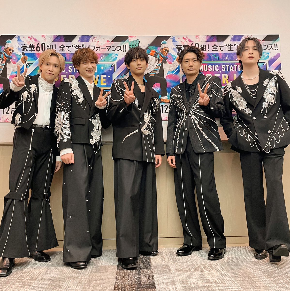 KMF2_0810MENT's tweet photo. #MステSUPERLIVE 📺
ご覧いただいたみなさん
ありがとうございました！！

「Curtain call」
「らいおんハート」(Kis-My-Ft2 × Travis Japan)
お届けしました✌🏻🎙✨

#KisMyFt2_Curtaincall https://t.co/HIhVpsSmaM