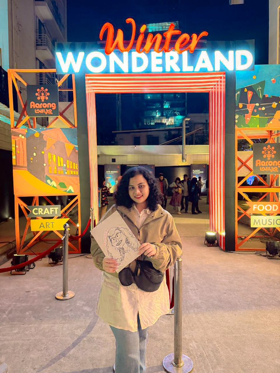 yourpriyo's tweet photo. "Exploring the charm of Winter Wonderland with crafts, art, and cozy vibes! ❄️🎨 #WinterMagic #CreativeEscape https://t.co/UMDtWoPkXH