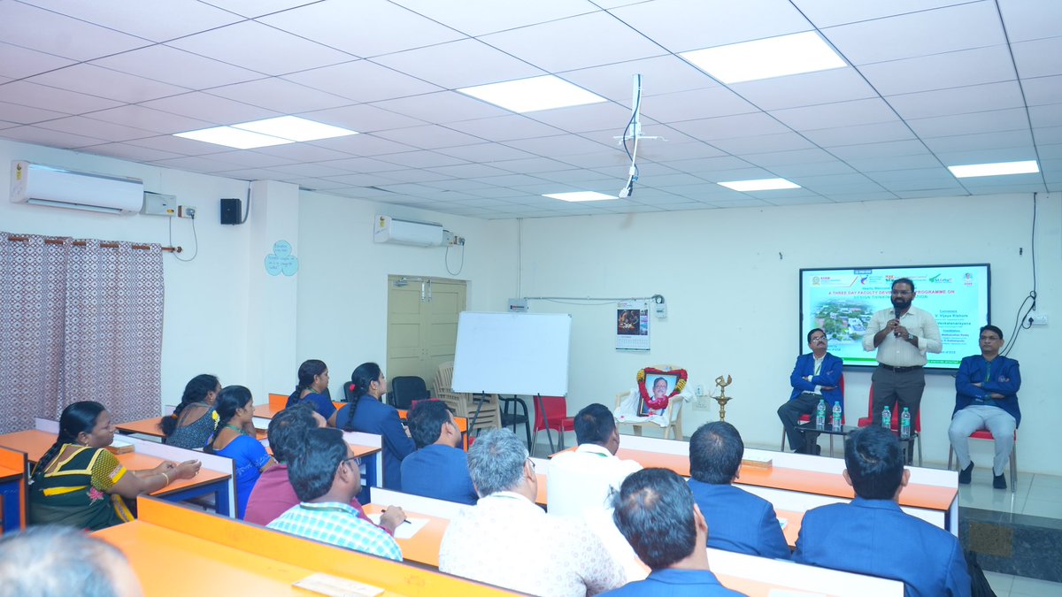 ksrmceofficial's tweet image. Department of ECE organized the Inauguration ceremony of a 3-day FDP on ‘Design Thinking and Innovation’ on 26th December 2024.

#ksrmece #designthinking #designthinkingworkshop #ksrm #ksrmce #kandulagroups #engineering #kadapa #aicte #jntua #IntiativesofMHRD #ugc #iic #apsche