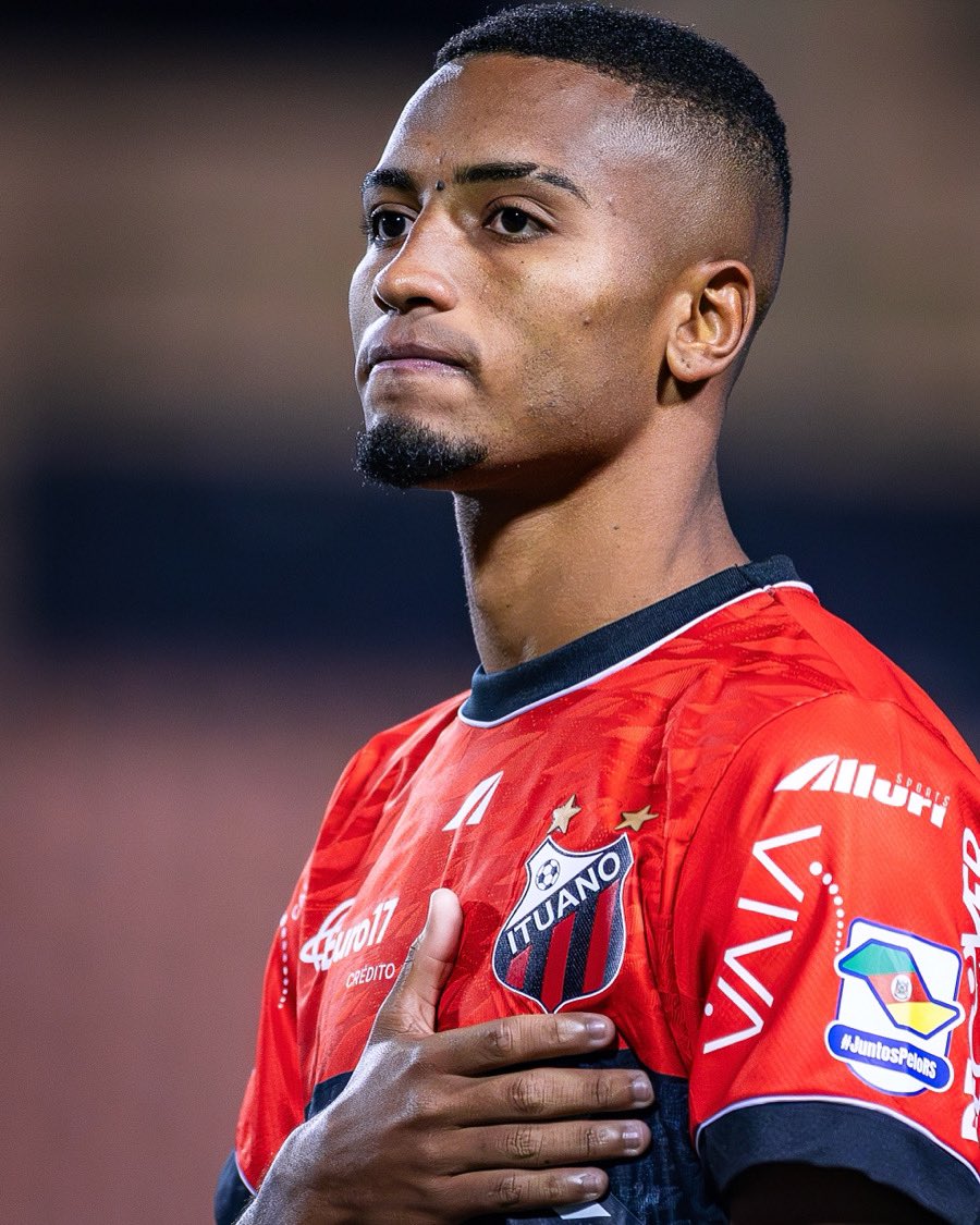 🤴🏾 (@leonardoc98_) on Twitter photo Fim da minha passagem pelo <a href="/ituanooficial/">Ituano Futebol Clube</a>.
Agradeço a Deus, por mais uma oportunidade concedida;
Agradeço ao clube, atletas, comissão, diretoria e torcedores por todo suporte e carinho durante o período.
Sempre na torcida pelo Galo de Itu ❤️🖤
Muito obrigado. Fim da minha passagem pelo <a href="/ituanooficial/">Ituano Futebol Clube</a>.
Agradeço a Deus, por mais uma oportunidade concedida;
Agradeço ao clube, atletas, comissão, diretoria e torcedores por todo suporte e carinho durante o período.
Sempre na torcida pelo Galo de Itu ❤️🖤
Muito obrigado.
