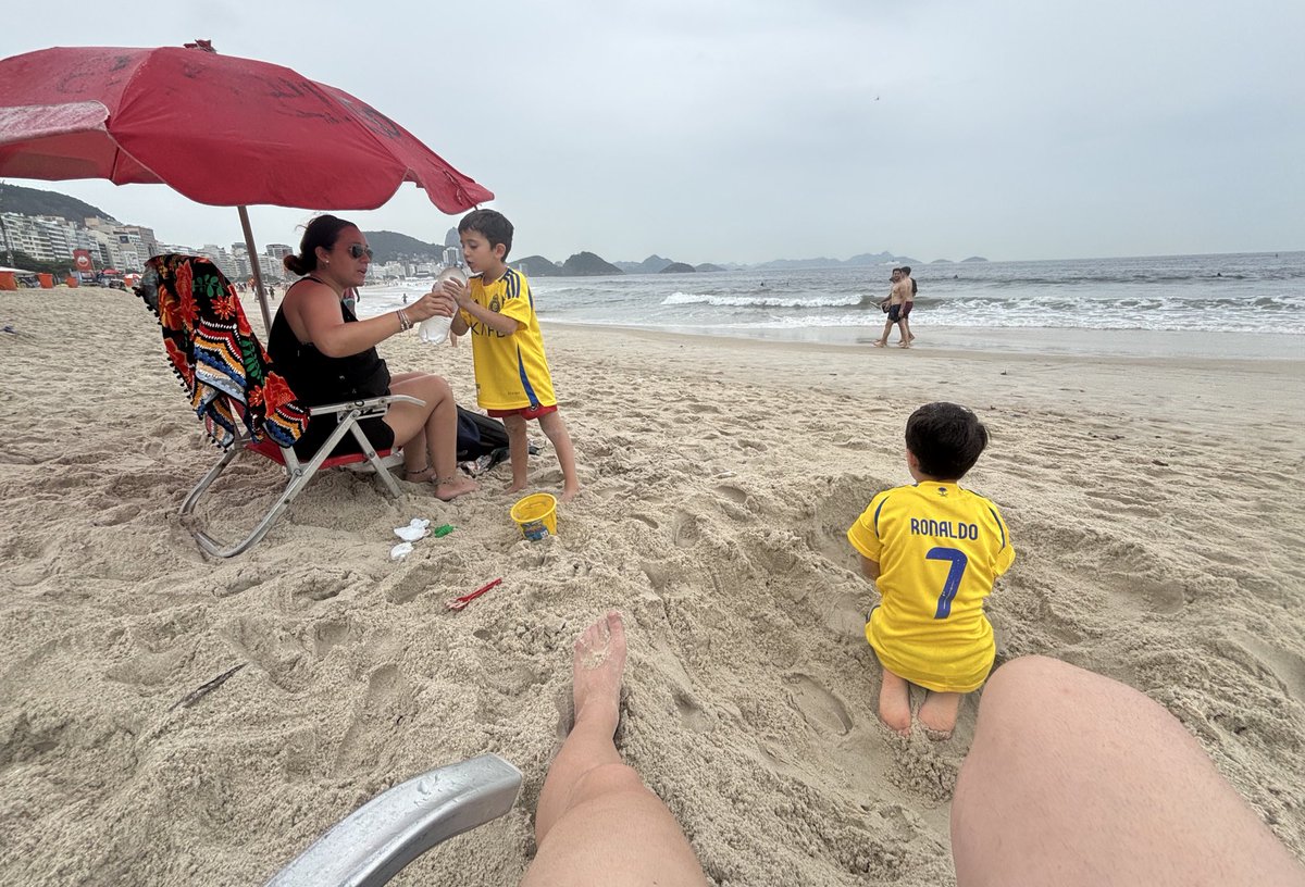 wpersia's tweet photo. Foto cábala desde 🇧🇷
2024 simplemente gracias totales 
Si pidiera más sería un ingrato 
2025 trae salud y familia 
Lo demás es yapa ❤️ https://t.co/VCGC9ZlxYl