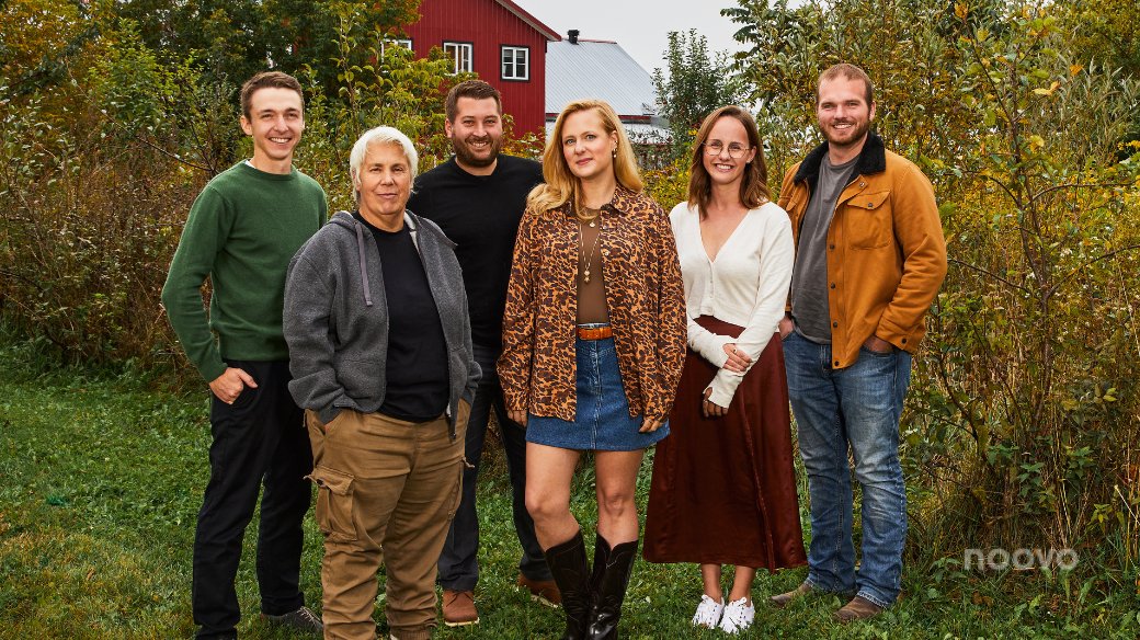 noovo_ca's tweet photo. Photo de famille avant le début de la nouvelle saison 🩵
L'amour est dans le pré, dès le jeudi 9 janvier 20h sur Noovo et en rattrapage sur https://t.co/EM0oCs2pnp.
#adlpre #noovo https://t.co/bq5Mre2YGJ