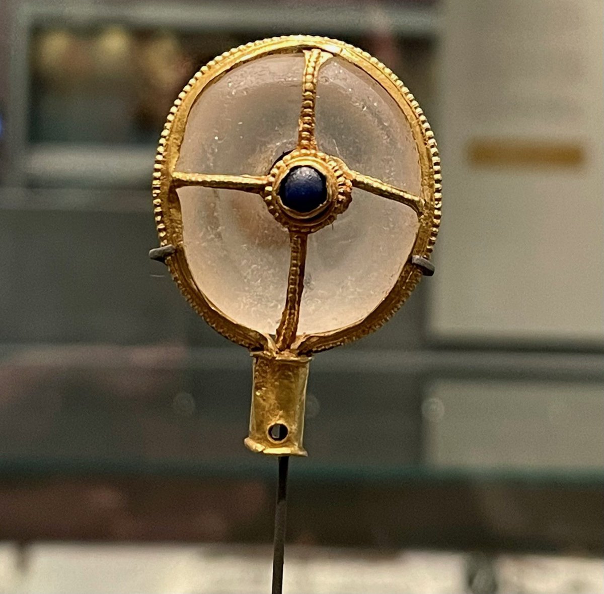The 9th century Warminster Jewel - an aestel (a manuscript pointer) from the time of King Alfred the Great of Wessex. Now part of the collections at Salisbury Museum, the jewel was found by a metal detectorist at Cley Hill, Warminster, in 1997. 📸 My own. #FindsFriday