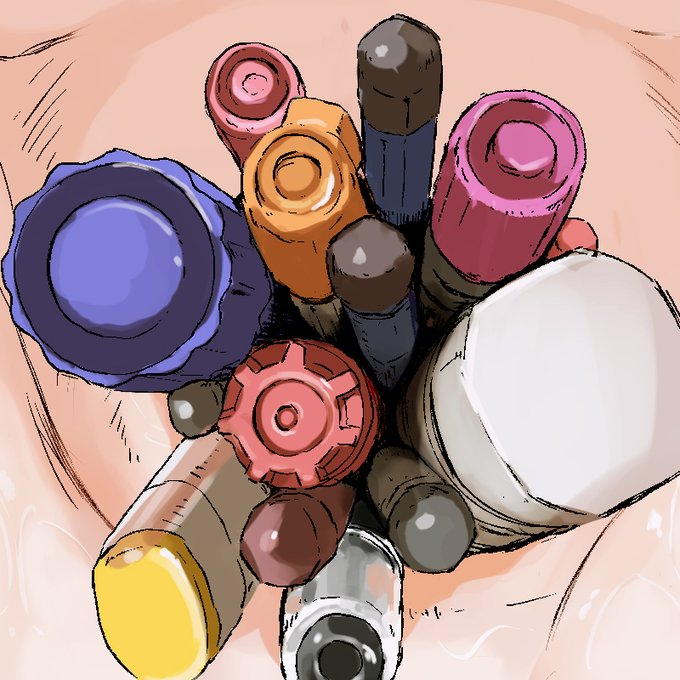 ひさびさにとーこーした!🥳
2まいれんぞくだぶるぴーすになっちゃった✌️✌️
がぞーはぶんぼうぐの絵✏

なんぼんはいるかなー? | 玉乃井ぺろめくり #pixiv https://t.co/QwvIBXbByk 