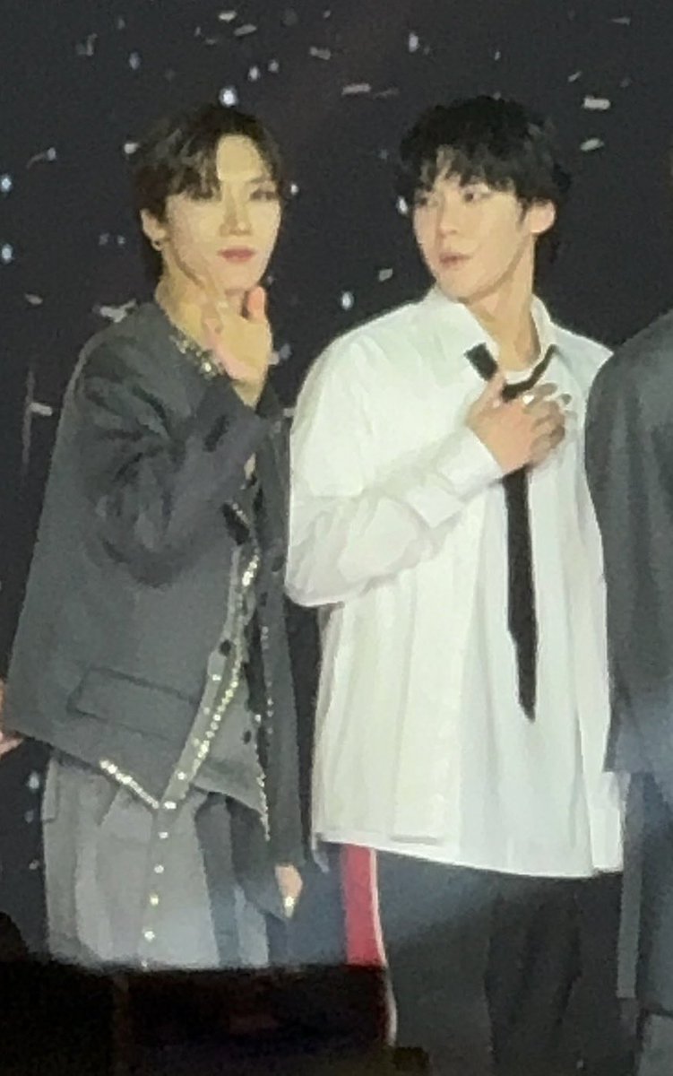 อีเหี้ยยยยยยย อีเหี้ยๆจๆๆๆๆฟฟ กรี๊รดสดสดดส โดเต๊นนนน มึงโดเตนๆๆๆ มึงๆๆๆๆๆ มึงโดเตน ไอเหี้ยโดเตน ไอ่สัด มึ๊ฃ ฝันที่เคยฝัน ไอ้เหี้ยโดเตนล์ ทุกคน ด่วนๆ โดเตนมีจริงหมอy-y

#AAA2024 #TEN #TENLEE #텐 #도영 #DOYOUNG #doten