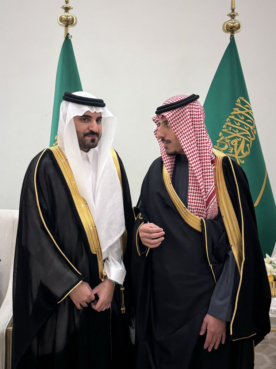 MajedAlomair93's tweet photo. ألف مبروك لابن العم الغالي سالم بن صالح وفقه الله،
أسأل الله أن يجعل حياتك مليئة بالسعادة والبركة ويرزقك الذرية الصالحة. https://t.co/uLK2l5cjPe
