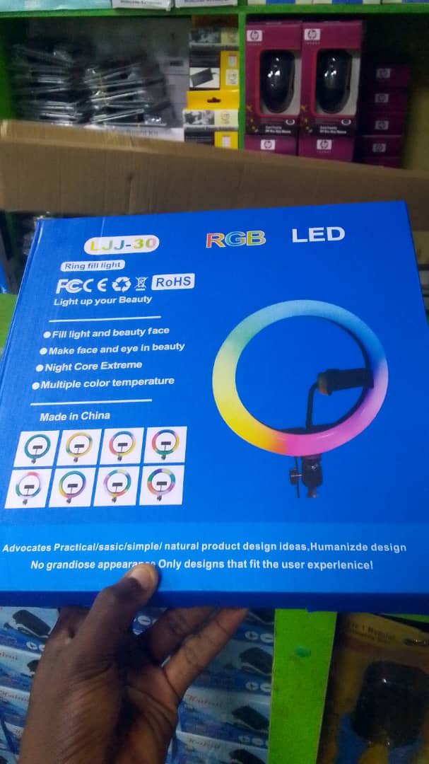 Ring light N stand for sell 
Condition: New 
Location: Lagos 
whatsapp: 090 3019 962