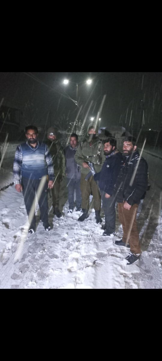 Official account of KPDCL (@kpdclofficial) on Twitter photo Pulwama police helping staff in restoration of power supply in SIDCO lassipora..
<a href="/diprjk/">Information & PR, J&K</a> <a href="/OfficeOfLGJandK/">Office of LG J&K</a> <a href="/nasirsogami/">Nasir Sogami</a> <a href="/GreaterKashmir/">Greater Kashmir</a> Pulwama police helping staff in restoration of power supply in SIDCO lassipora..
<a href="/diprjk/">Information & PR, J&K</a> <a href="/OfficeOfLGJandK/">Office of LG J&K</a> <a href="/nasirsogami/">Nasir Sogami</a> <a href="/GreaterKashmir/">Greater Kashmir</a>