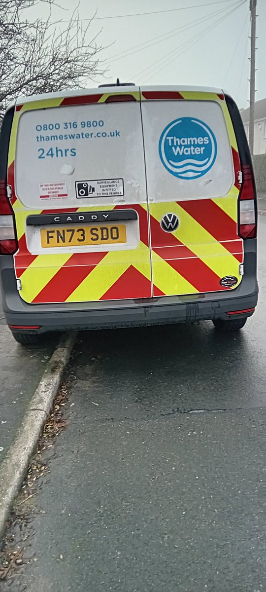 john_chubbs's tweet photo. @thameswater Hi, are you missing a van?, I am a postman in S64 0HY (Mexborough, SouthYorkshire) and this van has been parked up and not moved for weeks!! https://t.co/UR6ML977ro