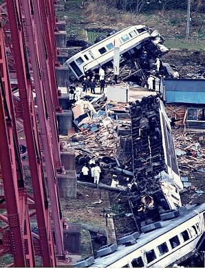 vzq03355's tweet image. あの事故から38年
#余部鉄橋
86年12月28日