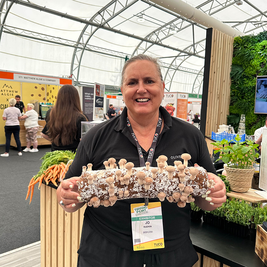 OLIVER KAY PRODUCE tweet media