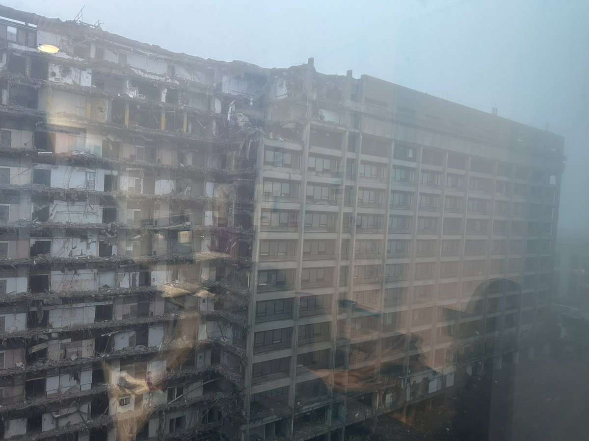 Pauline H tweet media