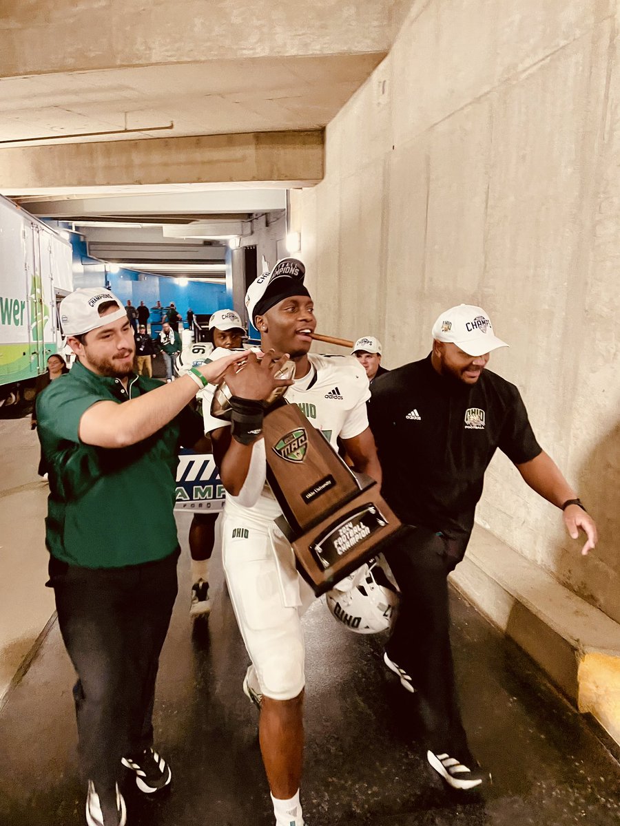 Grateful 🧱💚