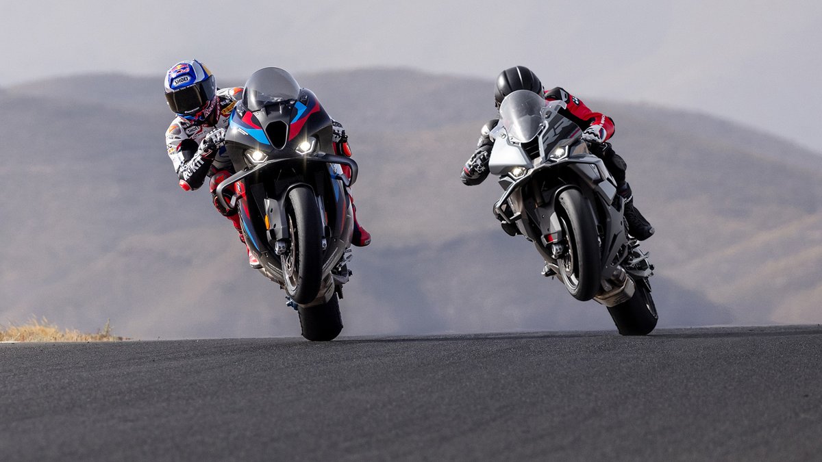 BMWMotorrad's tweet photo. So many exciting new bikes, it's tough to pick just one!

Which one is your favourite of 2024? 😍

#MakeLifeARide #R20concept #R1300GSA #R1300GSAdventure #MRR #M1000RR #S1000RR #M1000R #MR #M1000R #BMWMotorrad https://t.co/76AfCMxr03