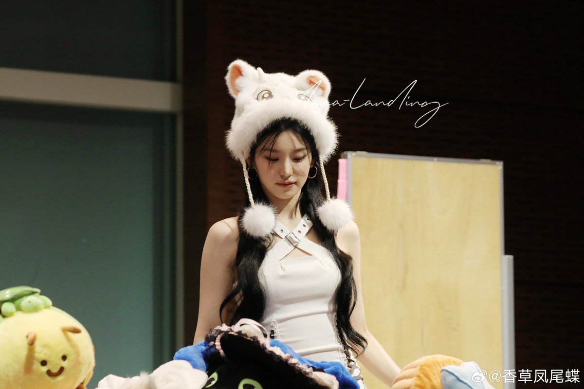 241227 #예지 #YEJI