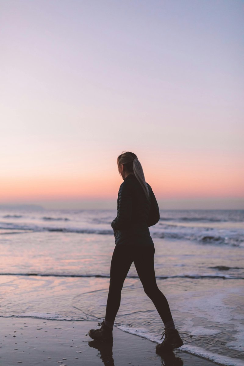 Nugusm4's tweet image. Maximize weight loss by staying active during downtime! Take short walks, stretch, or do simple exercises instead of sitting idle. Every bit of movement counts towards burning calories and boosting your metabolism.