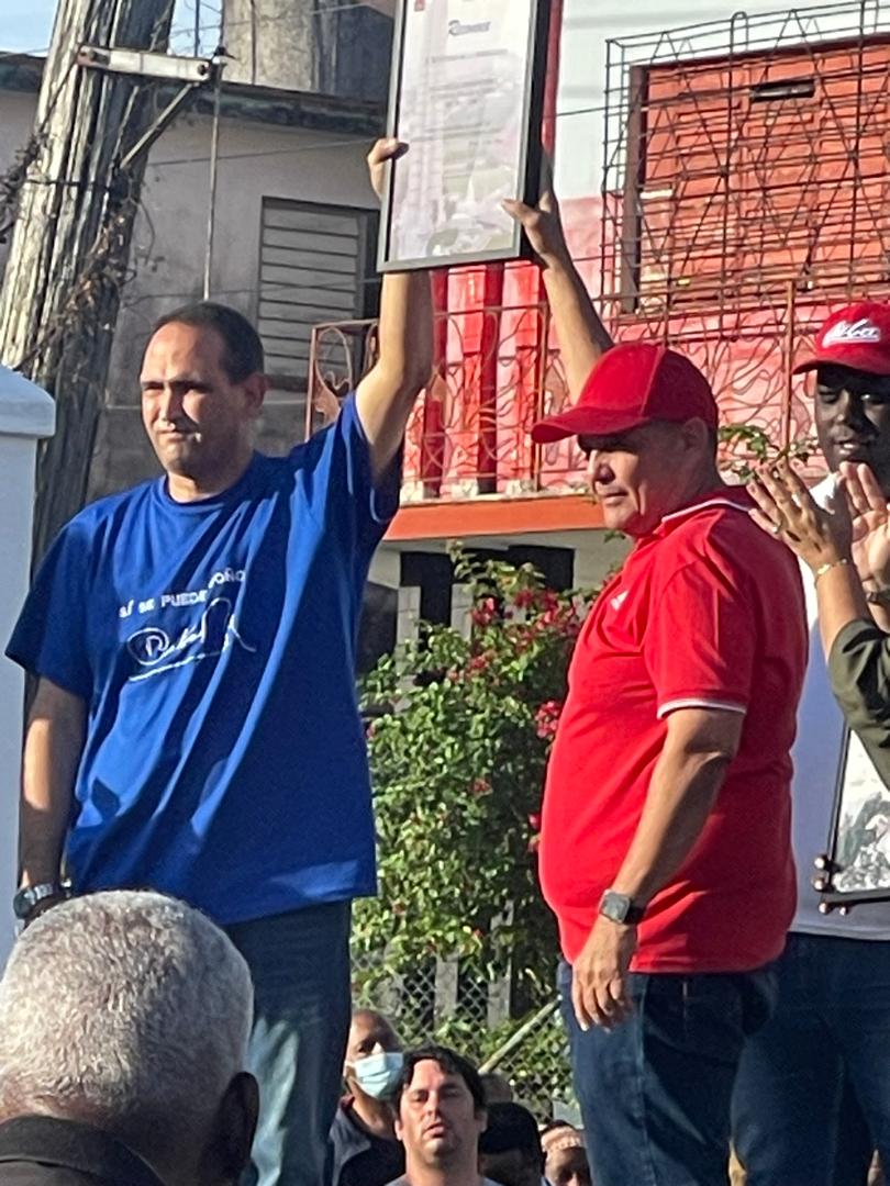 Acto Provincial por el 66 Aniversario del Triunfo de la Revolución en el Municipio 10  octubre, el sistema del Ministerio de  la Agricultura recibió un Reconocimiento para el trabajo realizado en los 9 Consejo Populares y se realizó un reconocimiento a los 10 OSDE y la ENPA.