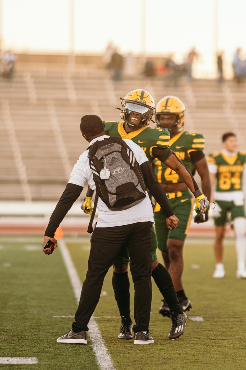 Coach Zion Zo Williams tweet media