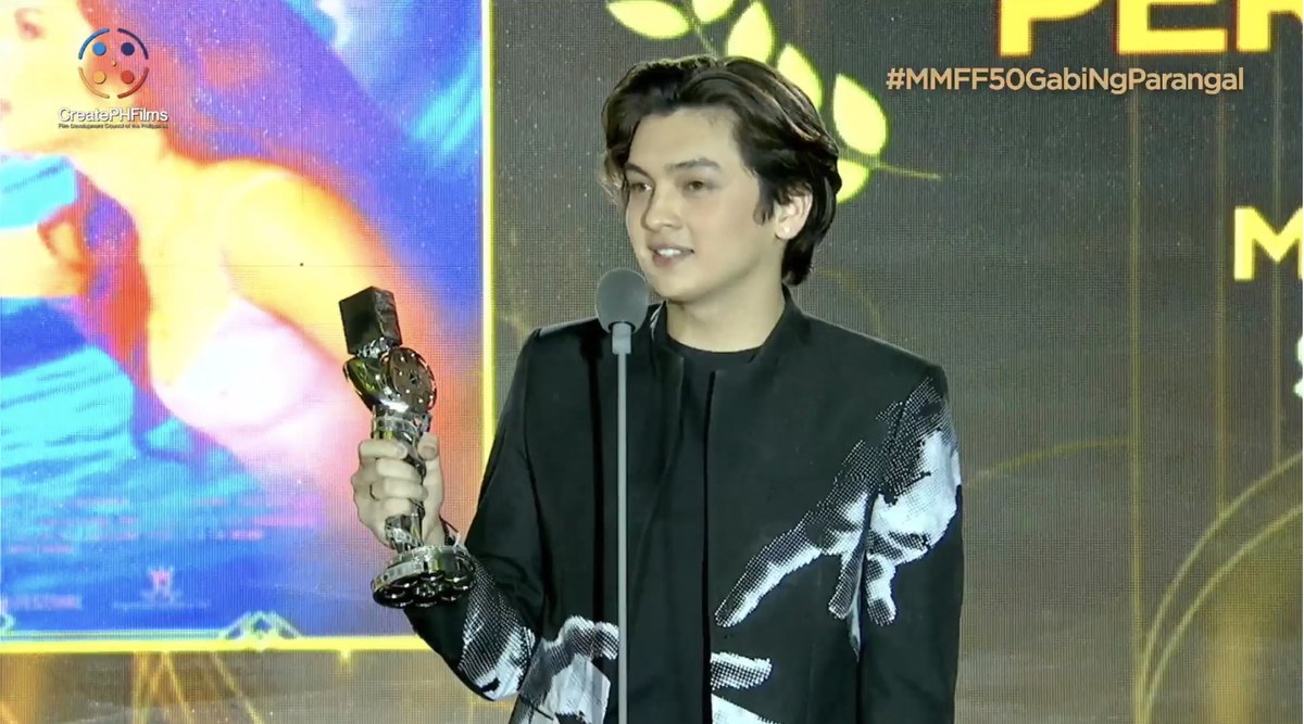 sethizz's tweet photo. oh my god, seth! congratulations, you're amazing. never doubted you and your willingness to be more in the industry. si seth ka at hindi isang gaya-gaya lang. flaunt that award! 🩷 https://t.co/ASXiZkMkl0