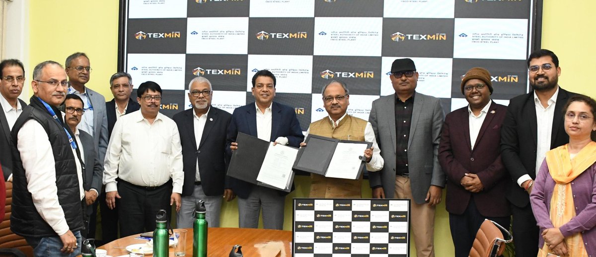 IISCO Steel Plant (@sail_iiscosteel) on Twitter photo An MoU has been signed with <a href="/TEXMiNIITISM/">TEXMiN</a>, the Technology Innovation Hub at <a href="/IITISM_DHANBAD/">IIT(ISM)</a> to unlock the power of advanced immersive technologies like AR, VR & XR to catalyse training and empower workforce to excel in a rapidly evolving industry.
<a href="/SAILsteel/">Steel Authority of India Limited (SAIL)</a>
<a href="/SteelMinIndia/">Ministry of Steel</a> An MoU has been signed with <a href="/TEXMiNIITISM/">TEXMiN</a>, the Technology Innovation Hub at <a href="/IITISM_DHANBAD/">IIT(ISM)</a> to unlock the power of advanced immersive technologies like AR, VR & XR to catalyse training and empower workforce to excel in a rapidly evolving industry.
<a href="/SAILsteel/">Steel Authority of India Limited (SAIL)</a>
<a href="/SteelMinIndia/">Ministry of Steel</a>