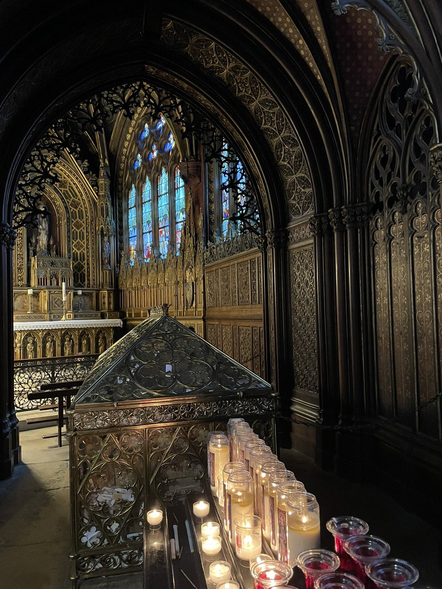 SamuelMartin75's tweet photo. Ma visite annuelle de l’église Saint-Étienne-du-Mont. Vue de la chapelle Sainte-Geneviève. https://t.co/NHYPm63D6e