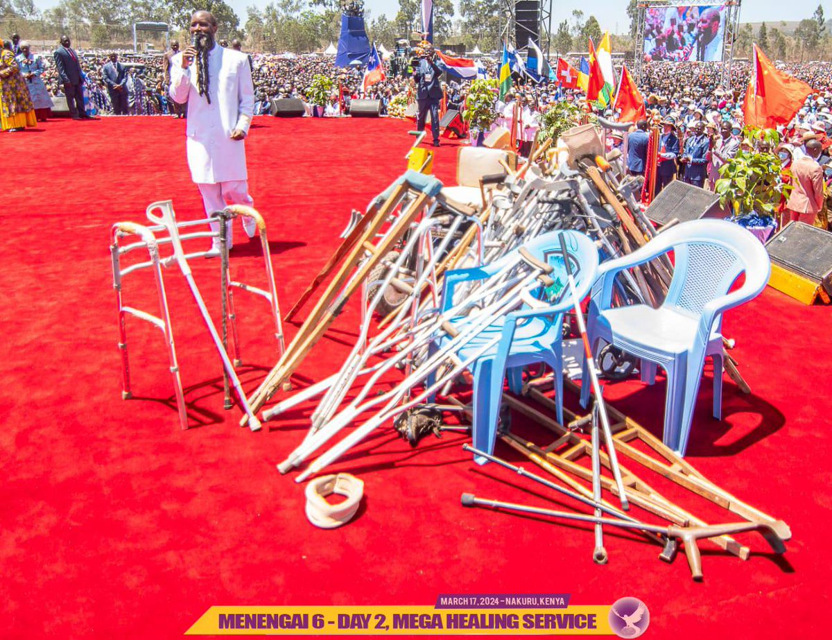 AnaCristinaACO's tweet image. 🛑𝘎𝘳𝘢𝘯𝘥𝘦 𝘚𝘦𝘳𝘷𝘪ç𝘰 𝘥𝘦 𝘊𝘶𝘳𝘢 𝘦𝘮 𝘕𝘢𝘬𝘶𝘳𝘶, 𝘔𝘦𝘯𝘦𝘯𝘨𝘢𝘪 𝟩. 𝘕ã𝘰 𝘱𝘦𝘳𝘤𝘢 𝘦𝘴𝘵𝘦 𝘱𝘰𝘥𝘦𝘳𝘰𝘴𝘰 𝘮𝘰𝘷𝘦𝘳 𝘥𝘦 𝘋𝘦𝘶𝘴! 

🚩𝗔𝗹𝗲𝗶𝗷𝗮𝗱𝗼𝘀 𝗮𝗻𝗱𝗮𝗿ã𝗼, 𝗰𝗲𝗴𝗼𝘀 𝗲𝗻𝘅𝗲𝗿𝗴𝗮𝗿ã𝗼, 𝗲 𝘀𝘂𝗿𝗱𝗼𝘀 𝗼𝘂𝘃𝗶𝗿ã𝗼.
#HistoricMenengai7