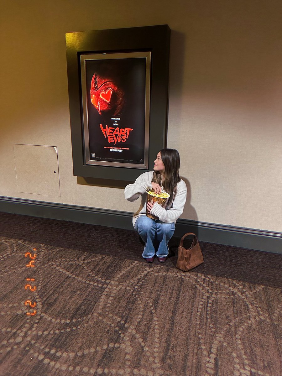 olivia_holt's tweet photo. head on down to your favorite local theatre and take a pic with your new favorite local killer. 😍😍 #HeartEyesMovie in theaters February 7th. @HeartEyesMovie https://t.co/pUjqAnkgSp