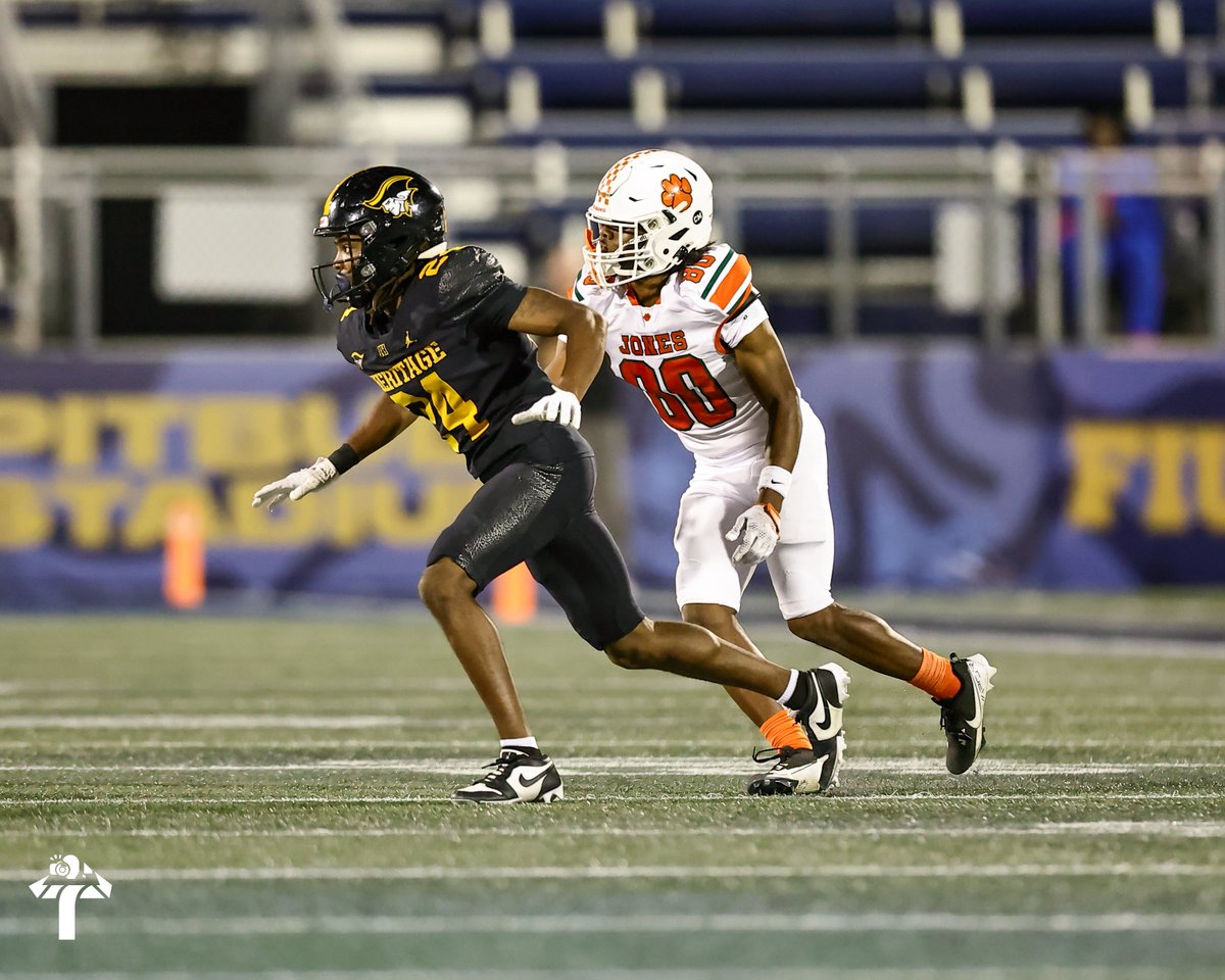 I thought I heard somebody say they need a blanket....💪🏾💯💰 #Allintheeyes #DBlife #Let'sdance