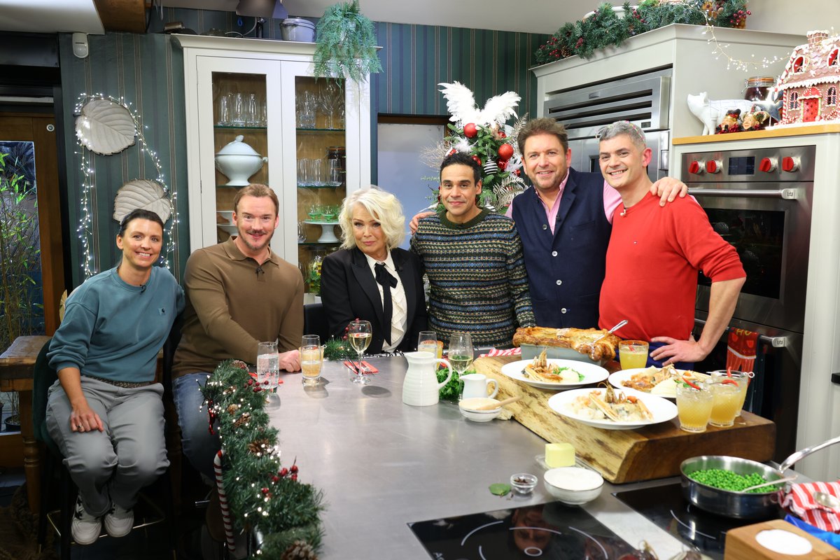 Sat_James Martin (@sat_jamesmartin) on Twitter photo 🎄<a href="/jamesmartinchef/">James Martin</a> is back in the kitchen tomorrow for the final time this year as the festive celebrations continue with guests <a href="/russellthevoice/">Russell Watson</a> and <a href="/kimwilde/">Kim Wilde👽</a>, <a href="/PaulAinsw6rth/">The Ainsworth Collection</a> and <a href="/PipLacey/">Pip Lacey</a>, and <a href="/MerlinFDC4/">Merlin 🎇 Griffiths</a>! 🎄<a href="/jamesmartinchef/">James Martin</a> is back in the kitchen tomorrow for the final time this year as the festive celebrations continue with guests <a href="/russellthevoice/">Russell Watson</a> and <a href="/kimwilde/">Kim Wilde👽</a>, <a href="/PaulAinsw6rth/">The Ainsworth Collection</a> and <a href="/PipLacey/">Pip Lacey</a>, and <a href="/MerlinFDC4/">Merlin 🎇 Griffiths</a>!