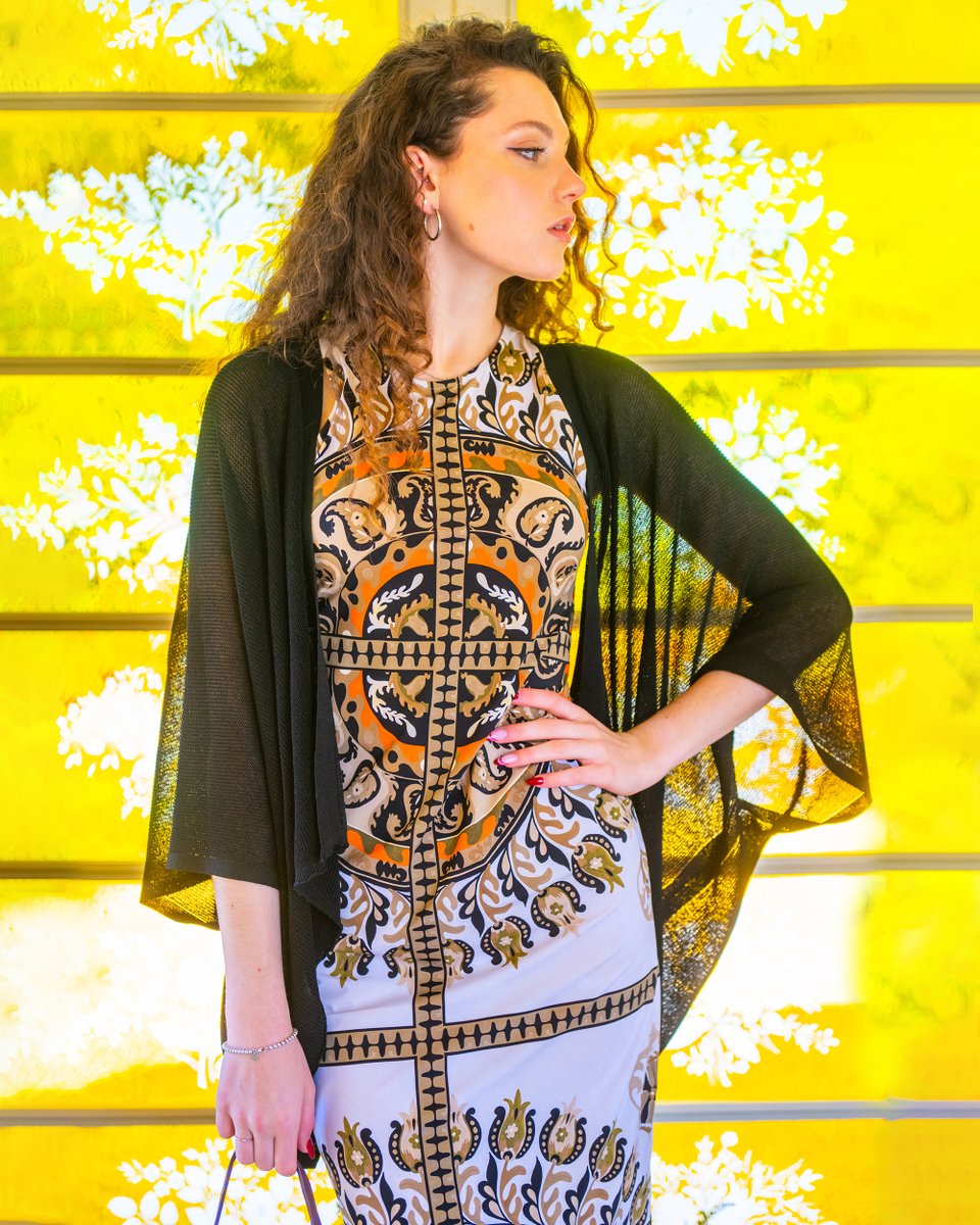 90Karaul's tweet photo. Photos done with Fabio Ferrando @fabioferrando_abbigliamento with the model Sofia Marazzi @sofia_marazzi in the spring of 2022 in the Villa Durazzo Pallavicini of Genova. As always many thanks Fabio and Sofia for the great images and I hope everybody enjoys them :) https://t.co/20SHvJhtQp
