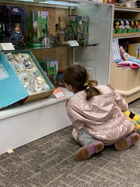 What to do with the kids during Winter Break? Check out the All Things Oz Museum!
Kids of all ages will be in awe of the magic of Oz. 
Admission is $9 &amp; kids 10 &amp; under are free. 
Household memberships are just $40/yr &amp; you can bring the family anytime!
allthingsoz.org