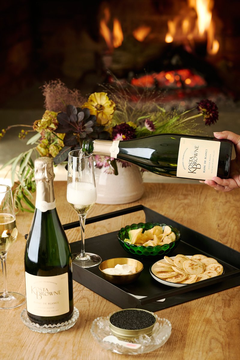 Celebrate the season with our 2021 Keefer Ranch Blanc de Blancs! ✨ 

Each sip reveals a perfect harmony of natural richness and vibrant acidity.