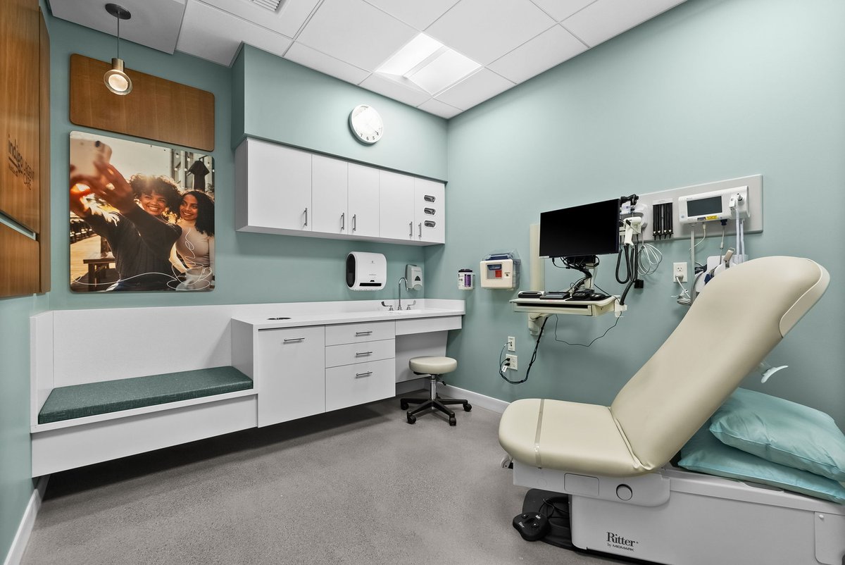 RushCompanies's tweet image. Our RCC Special Projects team is proud to announce the completion of @MultiCareIndigo's new clinic in Puyallup, WA! 🏥✨

Congrats to the entire project team, including @BCRAdesign, in delivering this exceptional facility! 👏 

Learn more: bit.ly/3PbzO4A

#multicare #SPD
