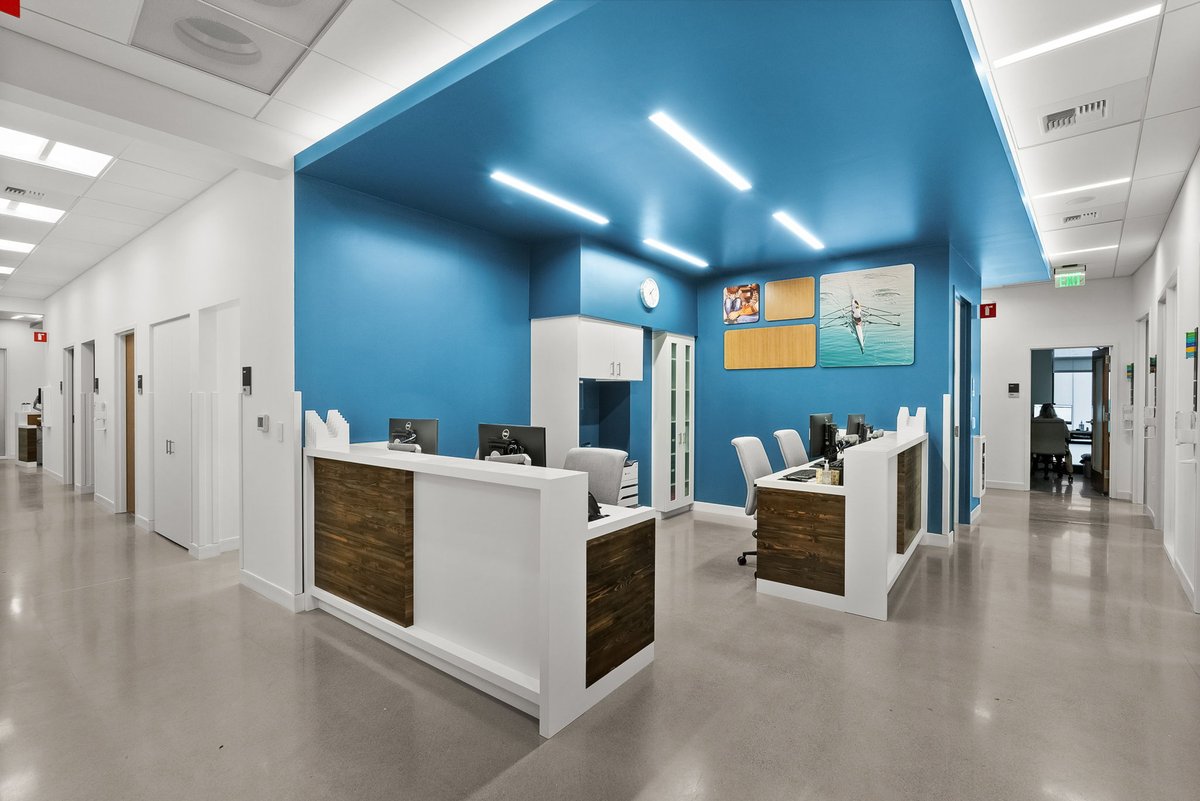 RushCompanies's tweet image. Our RCC Special Projects team is proud to announce the completion of @MultiCareIndigo's new clinic in Puyallup, WA! 🏥✨

Congrats to the entire project team, including @BCRAdesign, in delivering this exceptional facility! 👏 

Learn more: bit.ly/3PbzO4A

#multicare #SPD