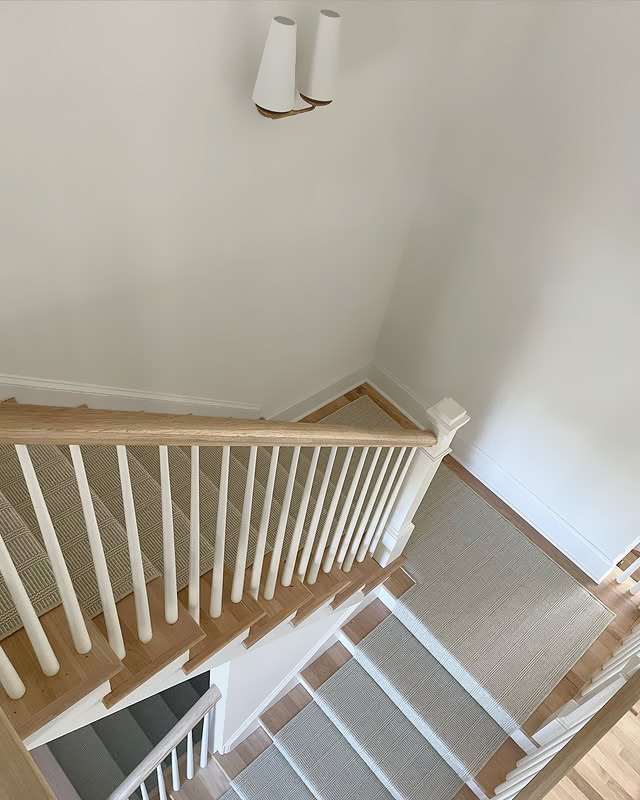 stantondesignco's tweet photo. Orla is a refined and polished flatweave. Tonal color mixing adds a level of style and finesse to this charming stripe. 

View all available colors: https://t.co/6UpWdgOjLe 

@_mk_interiors @jonny_carpet_custom_stairs #stantoncarpet #carpetrunner #carpetlove #luxurycarpet https://t.co/2L1bId7rck